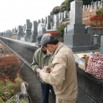 橿原市営香久山墓園で耐震墓石完成いたしました。